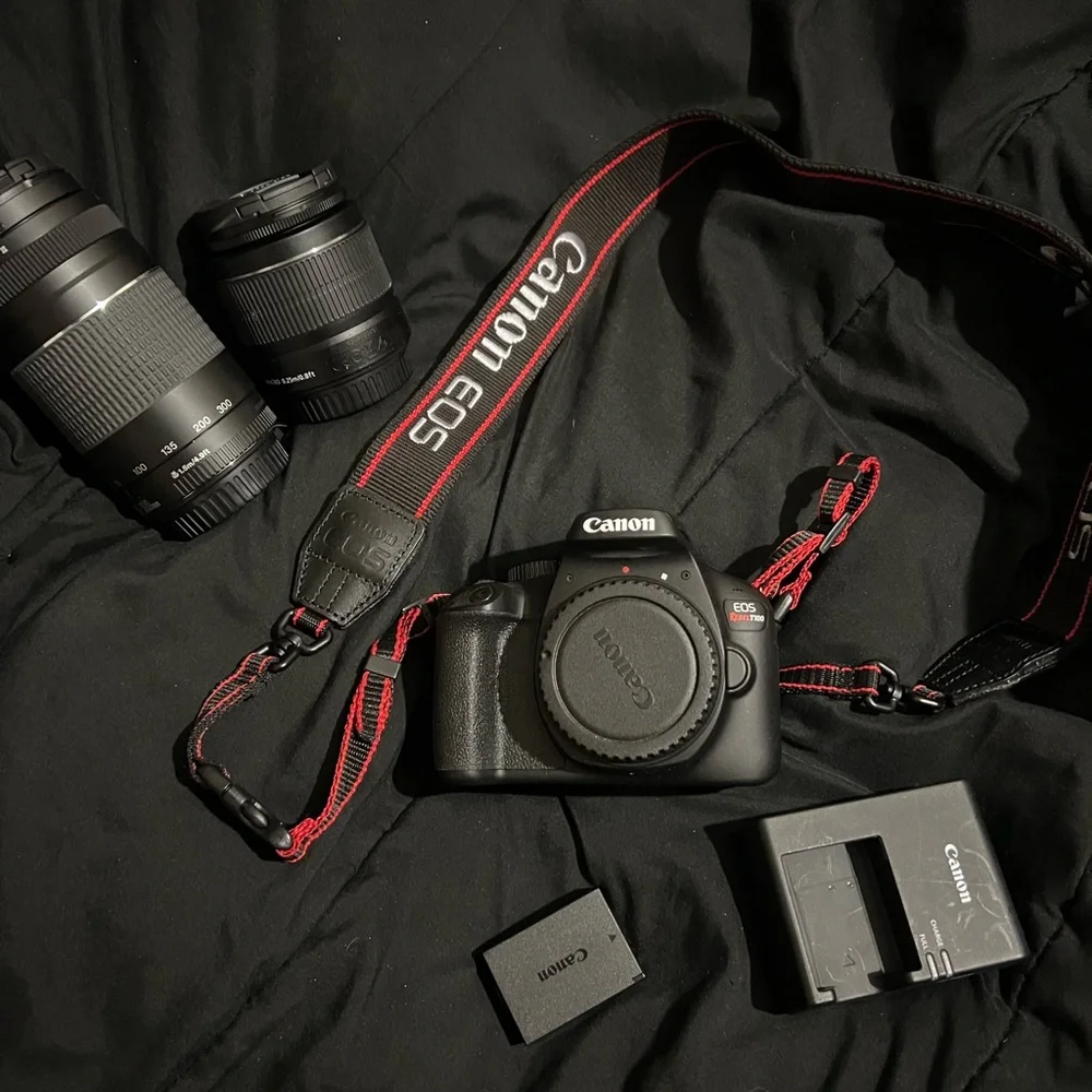 Canon EOS REBELT100 like NEW!!!!!!!